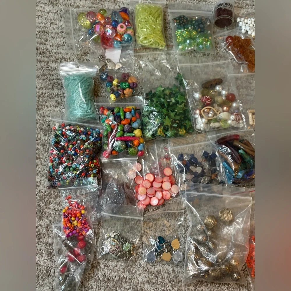 Assorted Craft Beads Collection - Picture 2 of 4